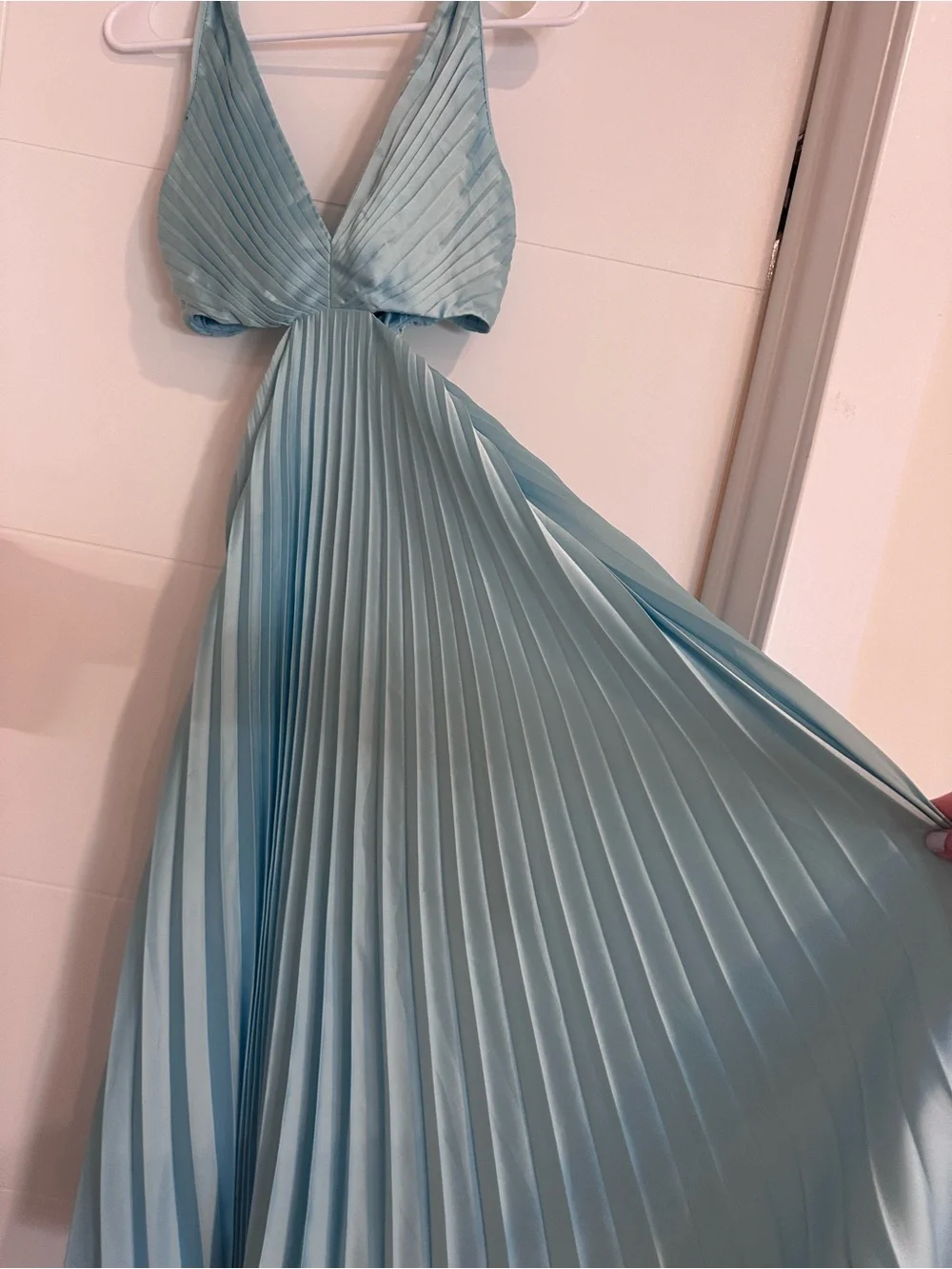 Abercrombie & Fitch Light Blue Pleated Cutout midi Dress